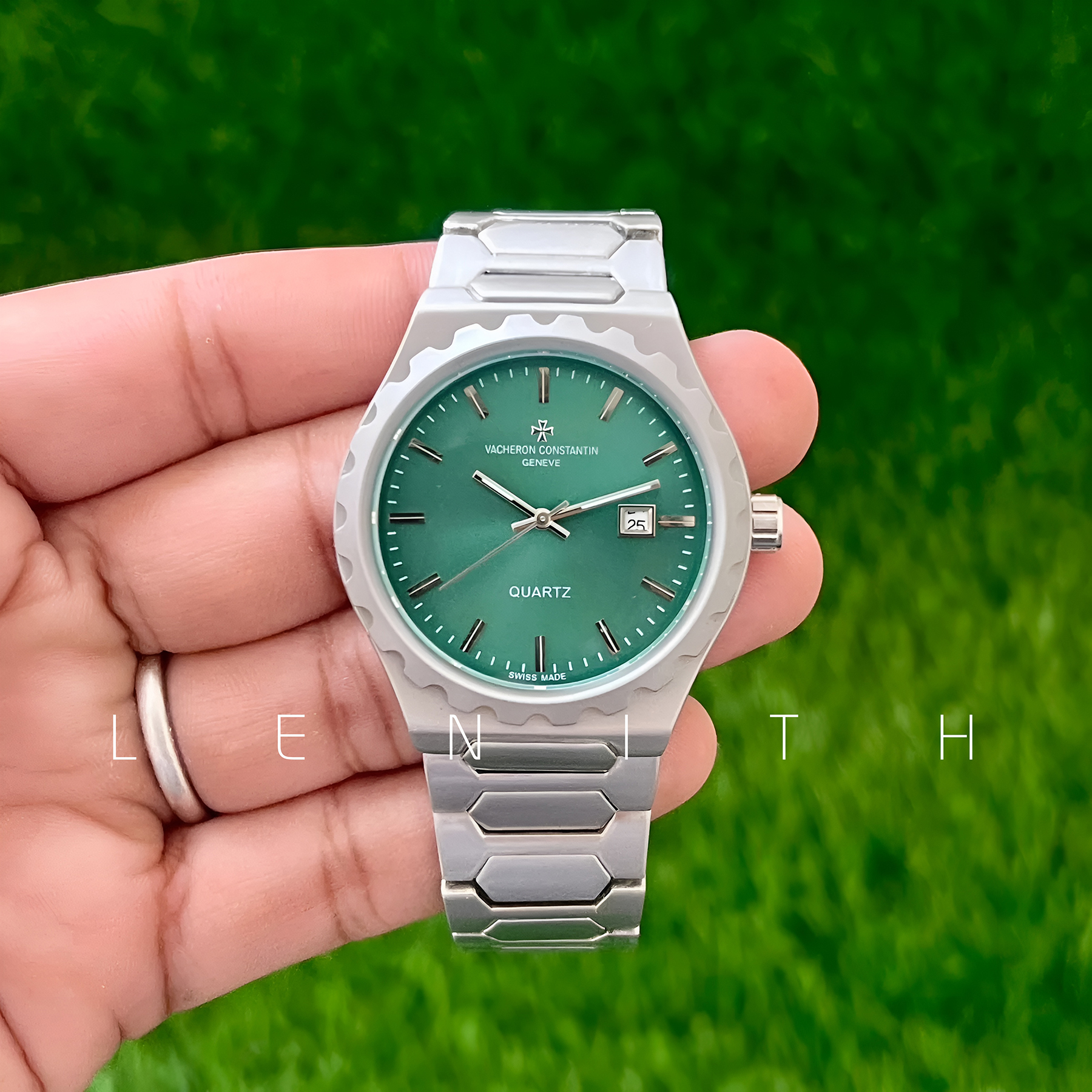 Deep Green Dial | VACHERON CONSTANTIN HISTORIQUES QUARTZ MOVEMENT